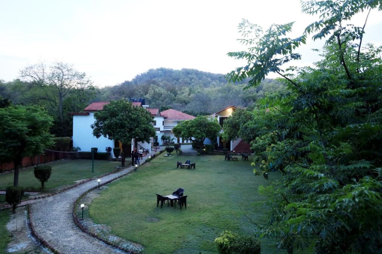 Jim Corbett Resort Ramnagar  Ngoại thất bức ảnh